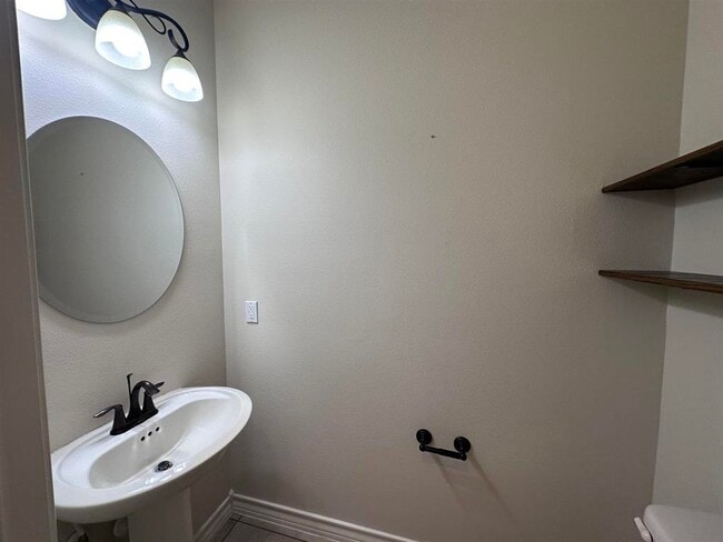 Building Photo - 7227 Sylvia Plath Dr