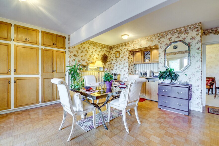 Building Photo - 1421 Landes St