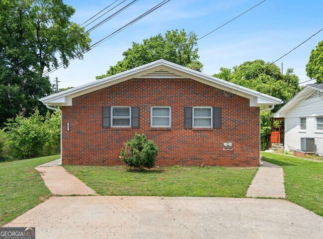 Primary Photo - 1437 Vesta Ave