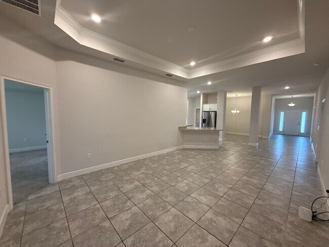 Building Photo - Truly Stunning 4-bedroom, 3-bathroom, 2 car garage in the beautiful new community of Villimar