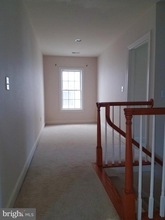 Building Photo - 410 Robena Way