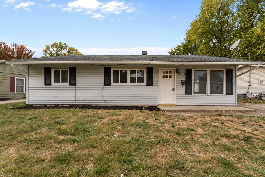 Primary Photo - 2713 N Delphos St