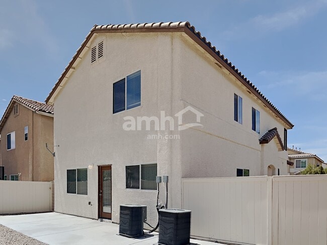 Building Photo - 5676 Orangeroot Ct