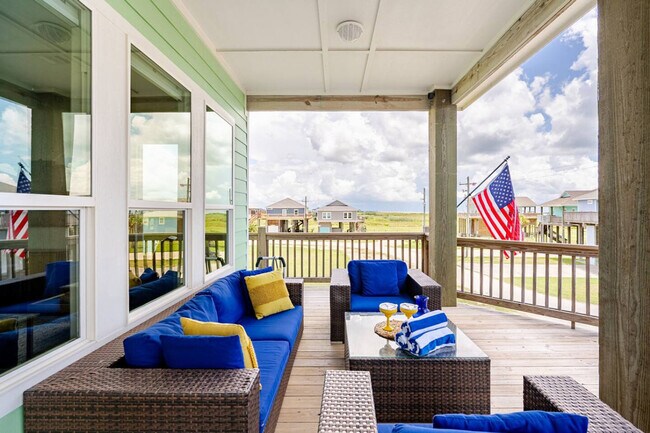 Building Photo - 804 1/2 Johnson Crawford Cir