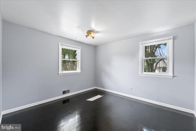 Building Photo - 5208 Kimanna Dr