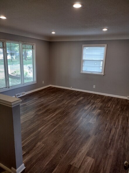 Main Living Area (Pic 1 of 2) - 2700 64th St