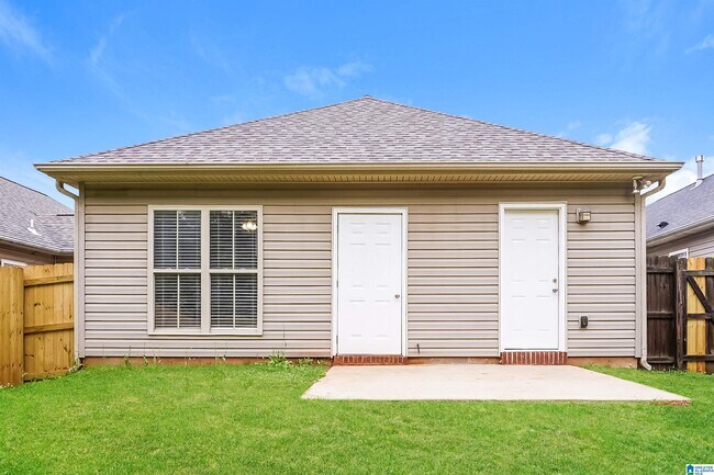 Building Photo - 181 Creekstone Tr