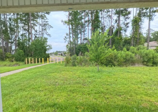 Building Photo - 70409 Winding River Dr