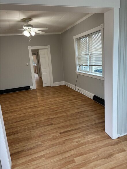 Living Room - 40 Union St