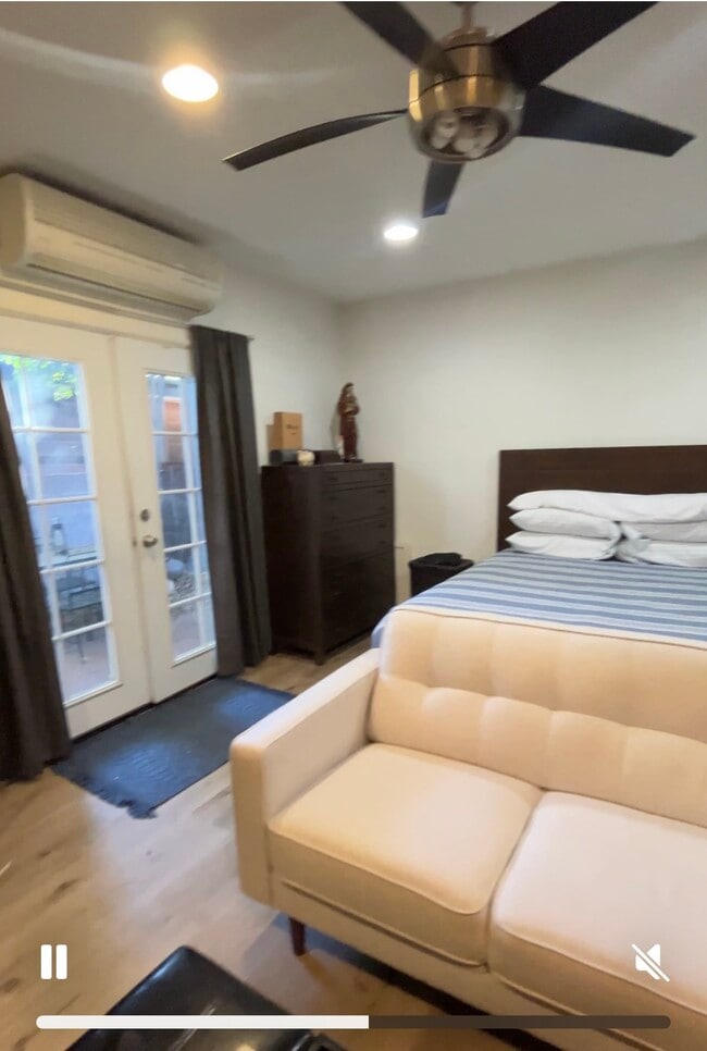 Building Photo - 16616 Haynes St