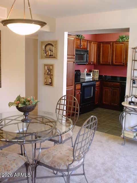 Building Photo - 10055 E Mountainview Lake Dr