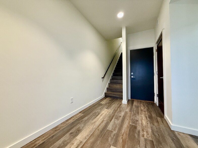 Building Photo - 15 Sagebrush Ct