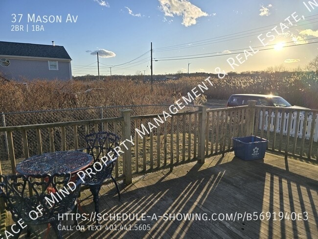 Building Photo - 37 Mason Ave