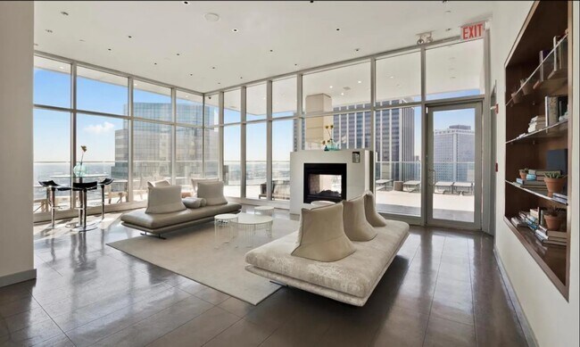 Building Photo - 75 Wall St