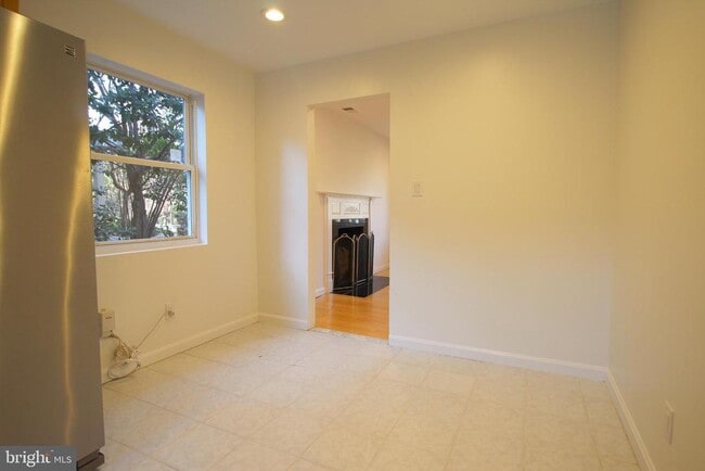 Building Photo - 2129 Grayson Pl