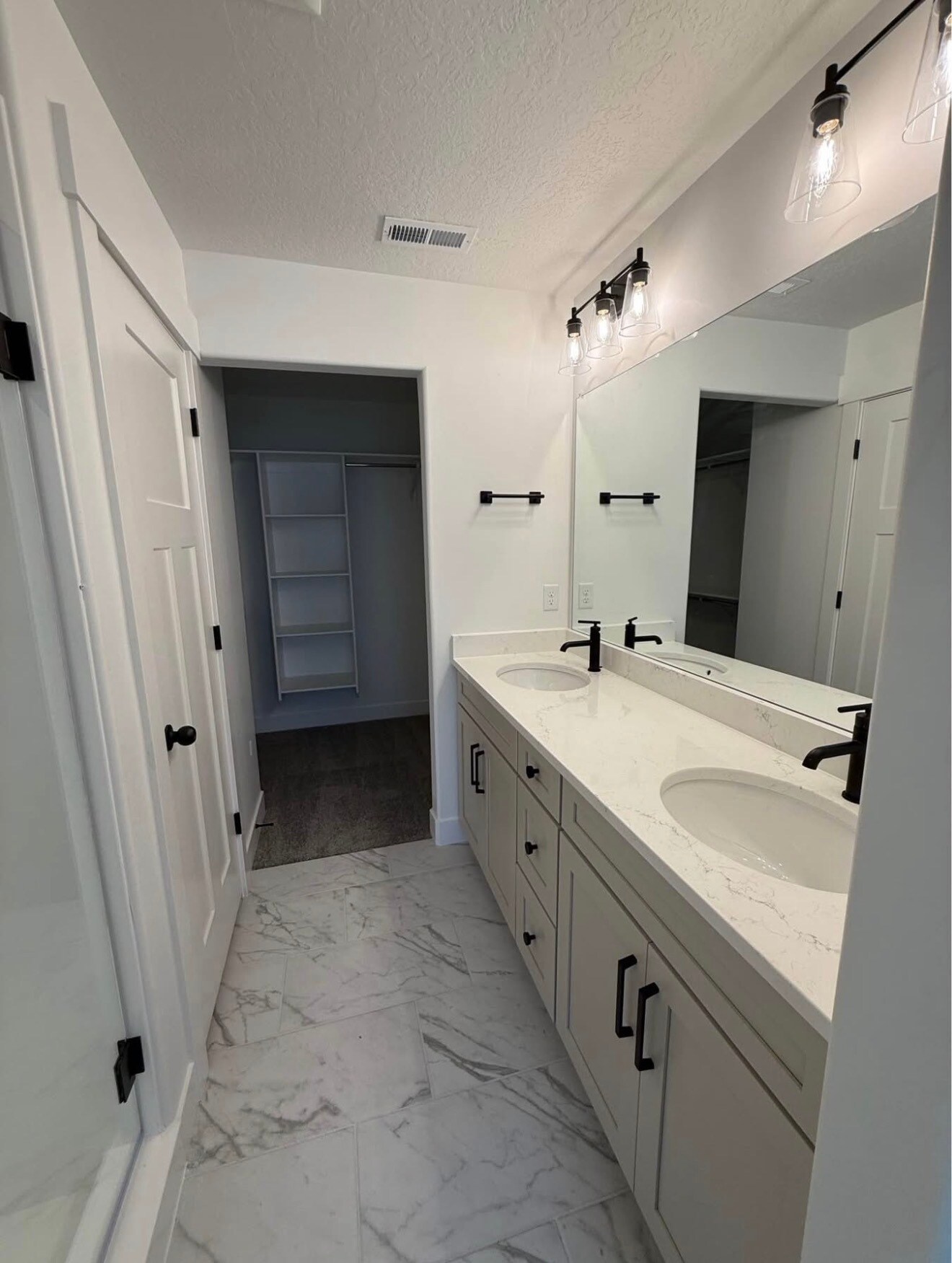 Building Photo - 1057 N Canvasback Dr