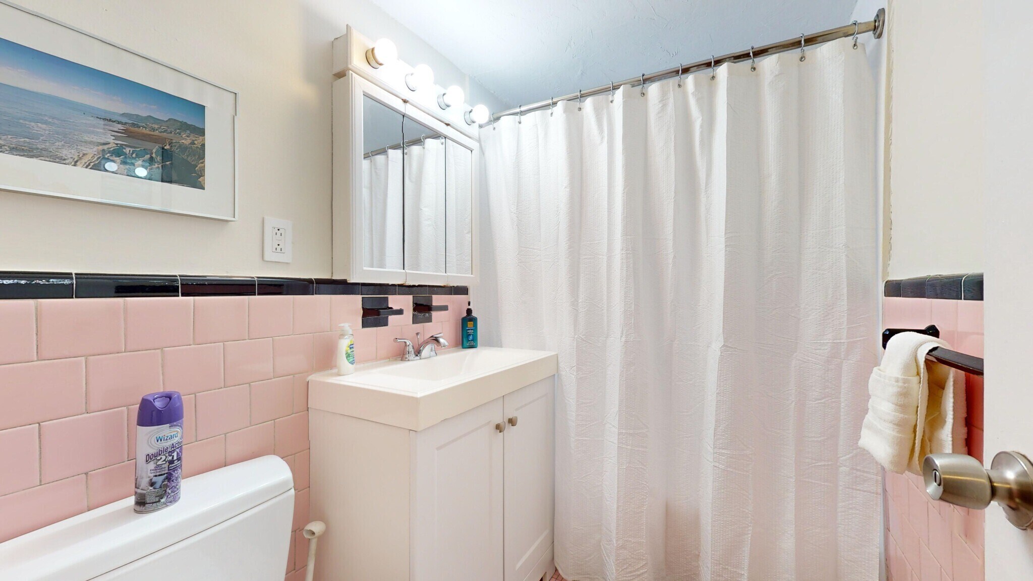 Building Photo - 79 Chestnut St