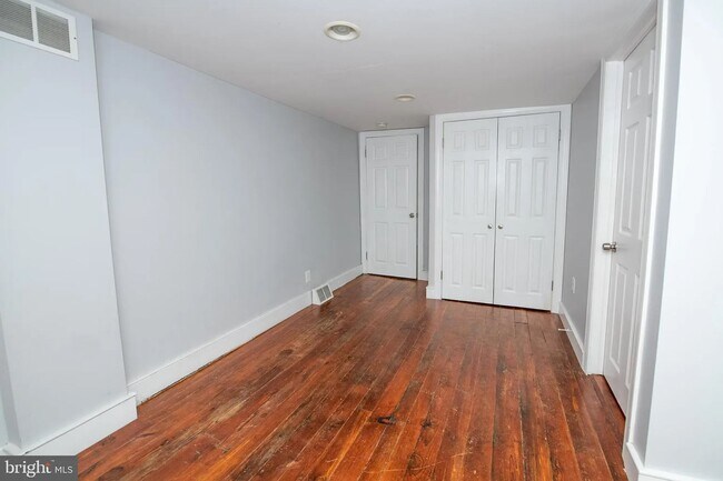 Bedroom - 3803 Sharp St