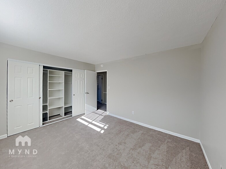 Building Photo - 7020 E Girard Ave