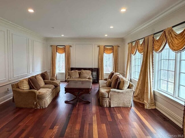 Building Photo - 180 Stone Hill Rd