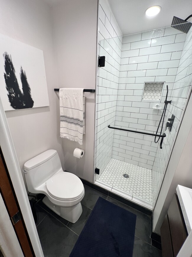 Building Photo - 2304 N 18th St