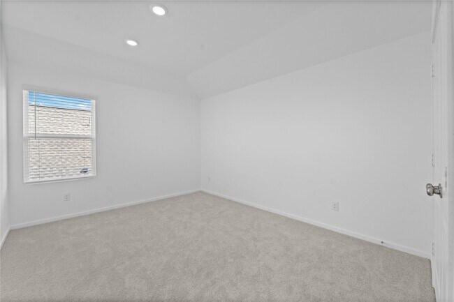 Building Photo - 6415 Laguna Terra Dr