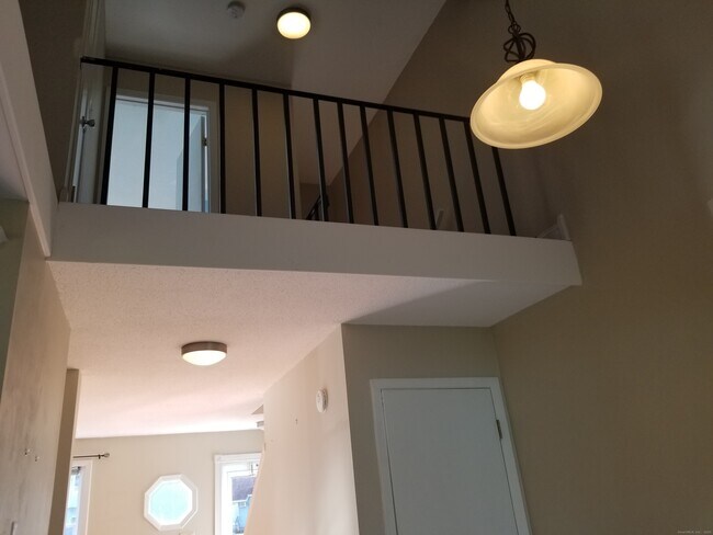 Building Photo - 1 Abbott Rd