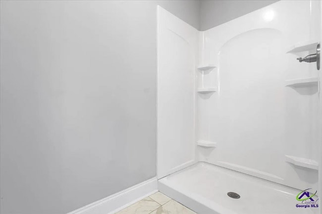 Building Photo - 100 Sig Ct