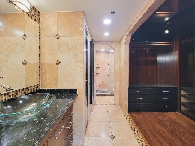 Building Photo - 3525 Sage Rd