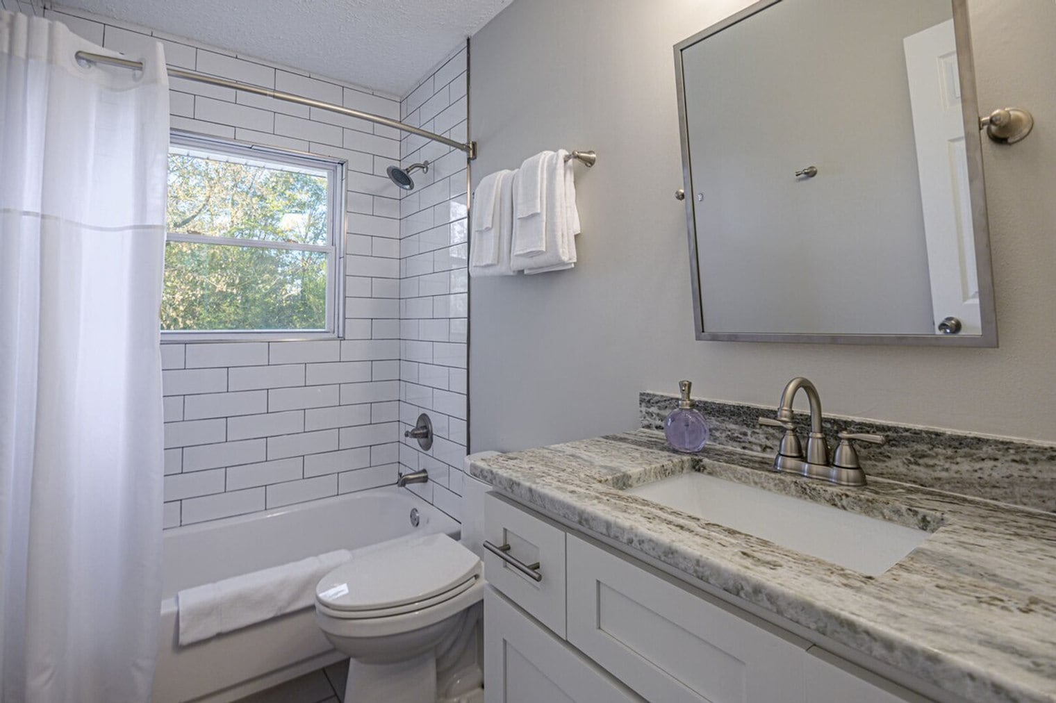 Building Photo - 931 Worley Dr