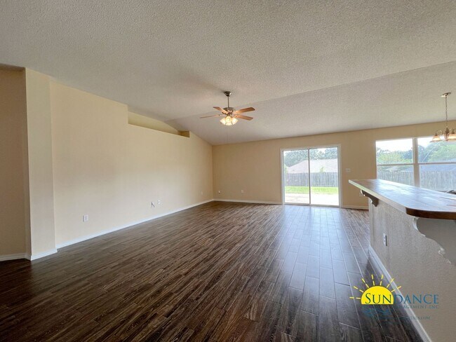 Building Photo - 5434 E Brook Dr