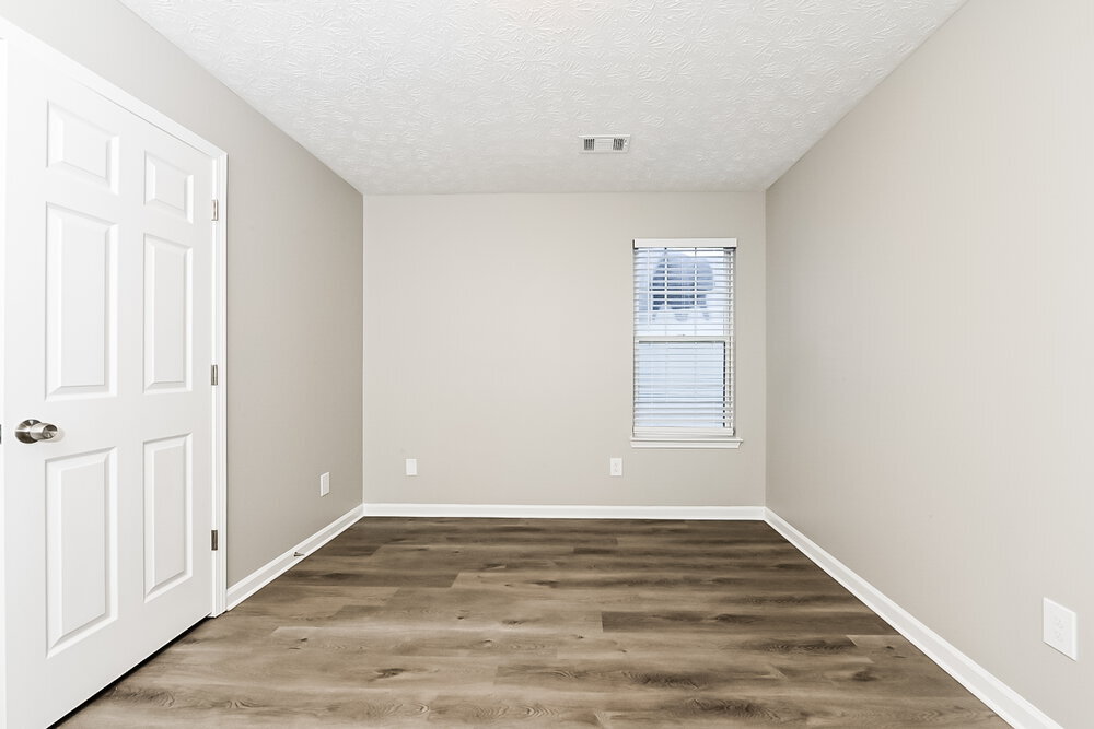 Building Photo - 417 Concord Cir