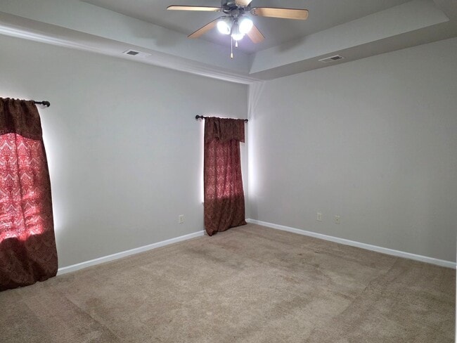 Building Photo - Beautiful 4 bed 2.5 bath home located in Cartersville