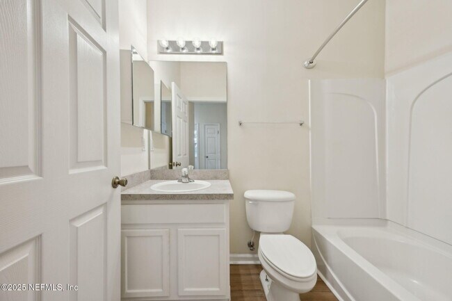 Building Photo - 12301 Kernan Forest Blvd