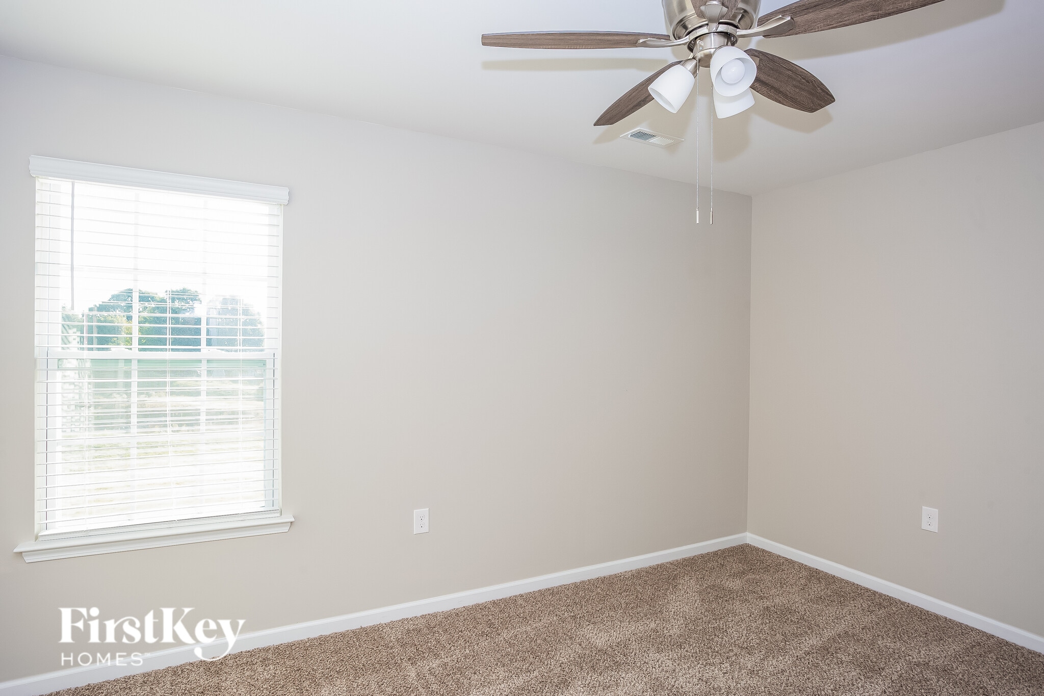 Building Photo - 1267 Kent Downs Ave SW