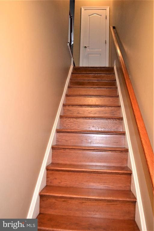 Building Photo - 426 N Thomas St