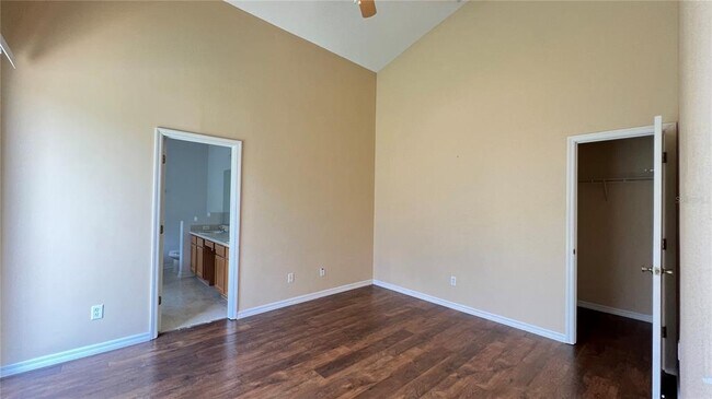 Building Photo - 16709 Fresh Meadow Dr