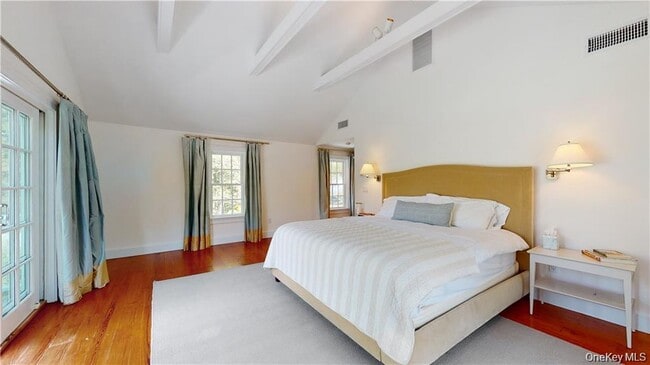 Building Photo - 25 East St