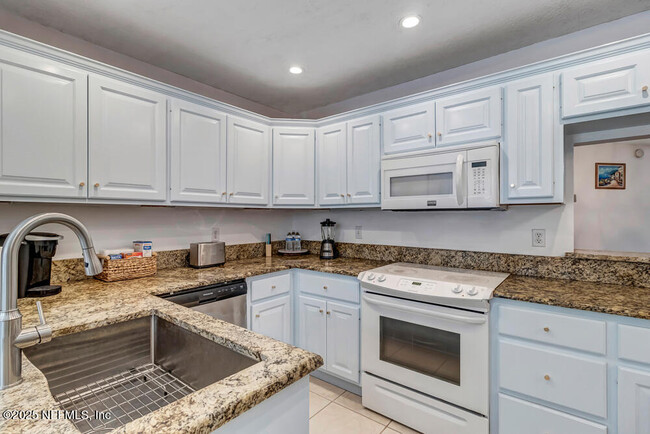 Building Photo - 29 Turtleback Trail