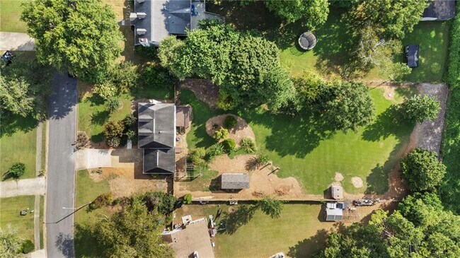 Building Photo - 3913 Hadley Farm Dr