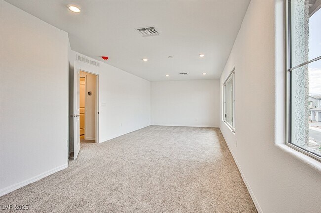 Building Photo - 7412 Legacy Pt St