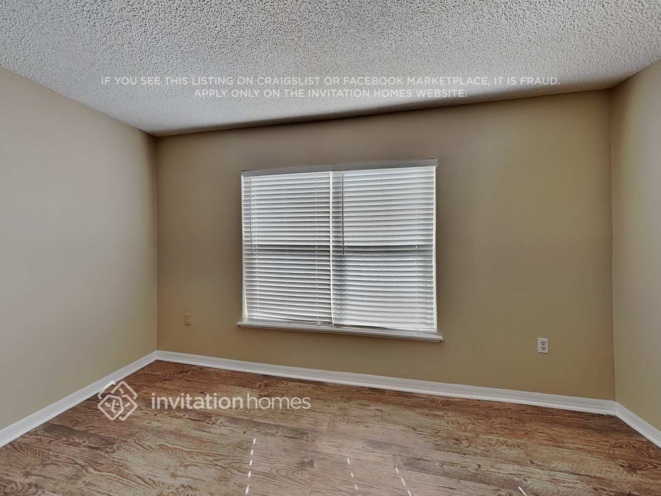 Building Photo - 1800 Brookshire Cir