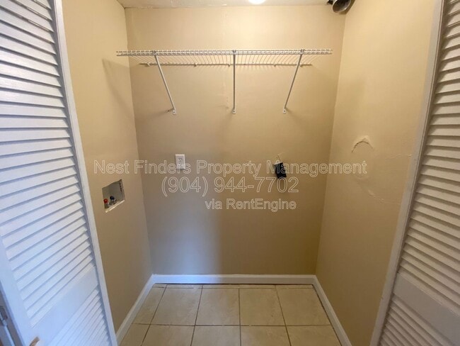 Building Photo - 2614 College St