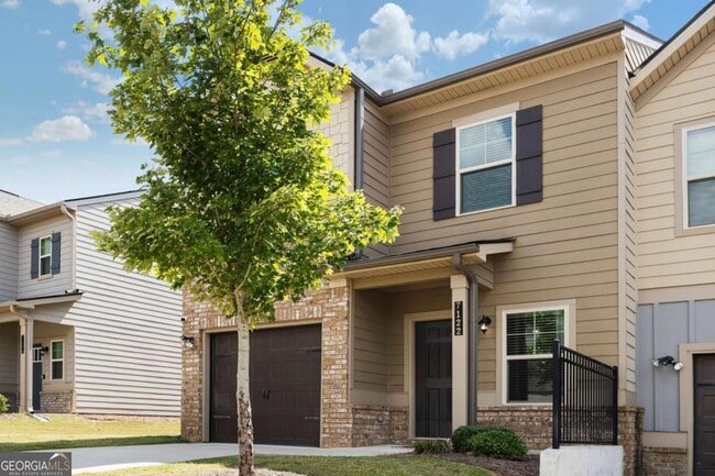 Building Photo - 7122 Chara Ln