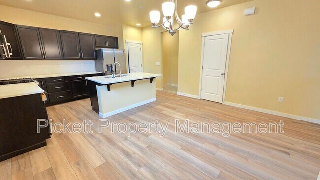 Building Photo - 2467 Schley Blvd