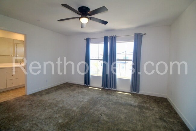 Building Photo - 1716 Discovery Falls Dr