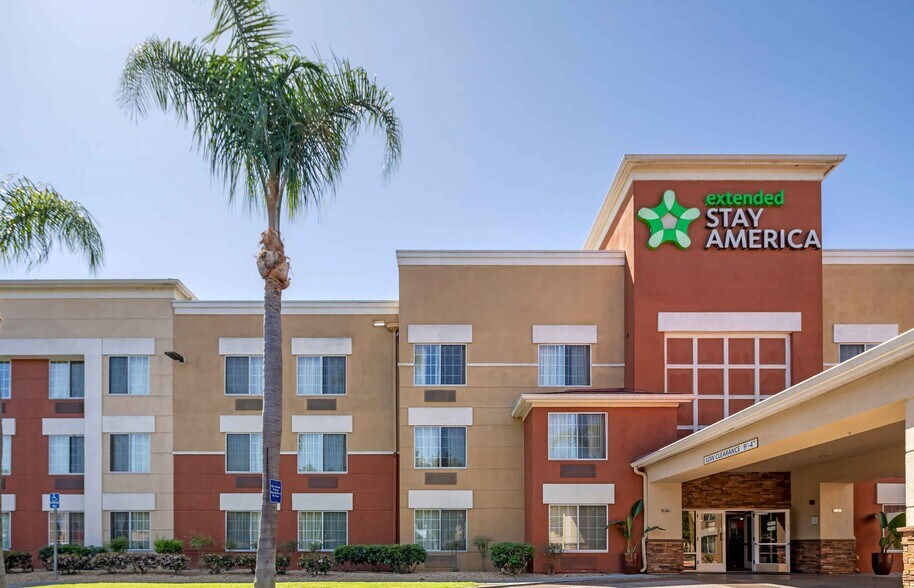 Furnished Studio Cypress 5990 Corporate Ave Cypress CA 90630