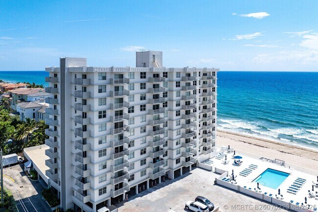Building Photo - 4505 S Ocean Blvd