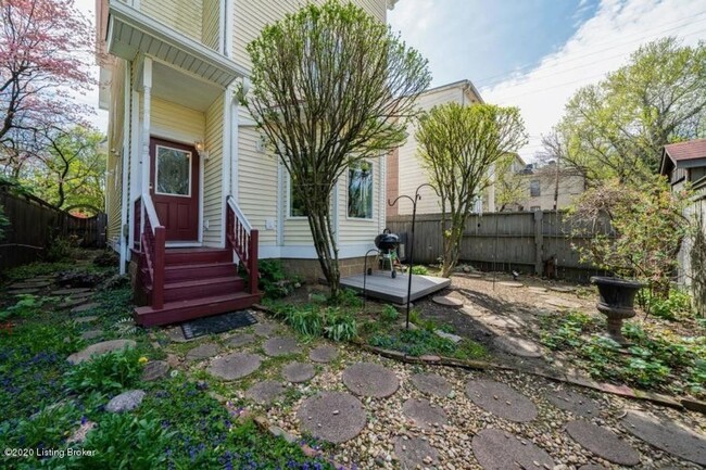 Building Photo - Nice Victorian For Rent Old Louisville