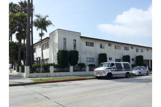 Building Photo - 847 North King Avenue